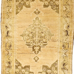 3359 Turkish 4 ft x 6 ft 7 in