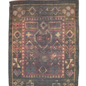 8824 Finnish Folk Rug 4 ft 6 in x 6 ft 9