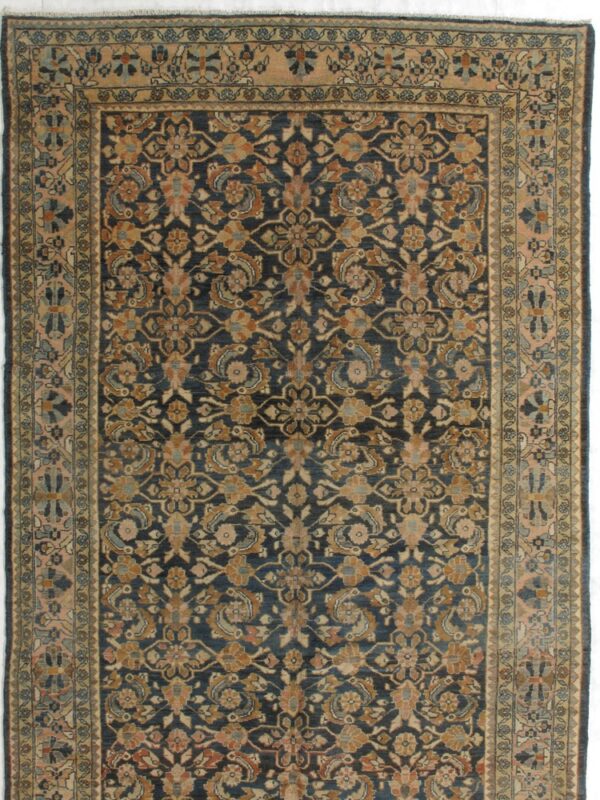 2672 Mahal 7 ft x 16 ft 7 in