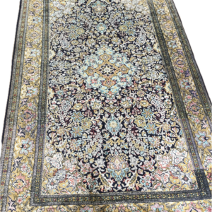 4141 Quom Persian Silk 4 ft 6 in x 7 ft 3 in