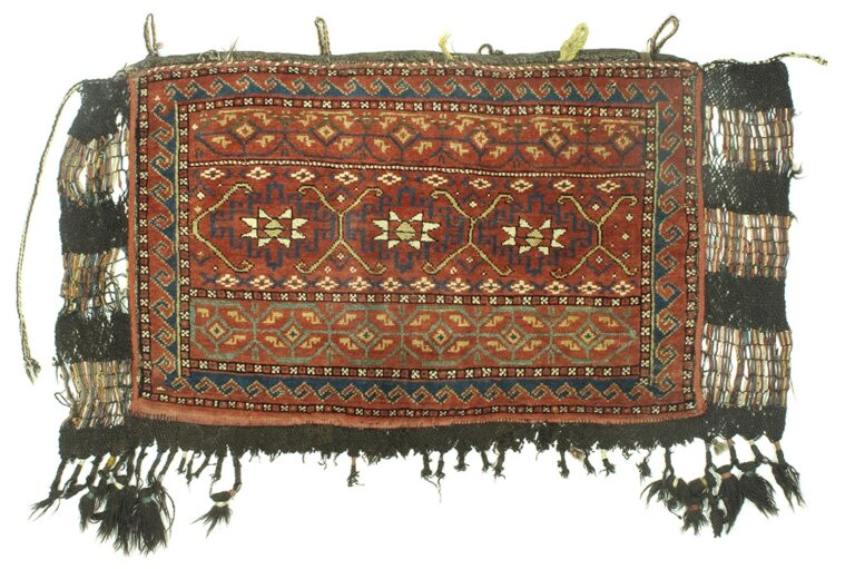 4307 Uzbek bag 2 ft 3 in x 4 ft 5 in