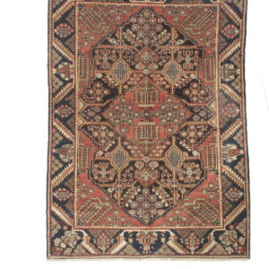 4373 Bakhtiari 4 ft 11 in x 7 ft 1 in