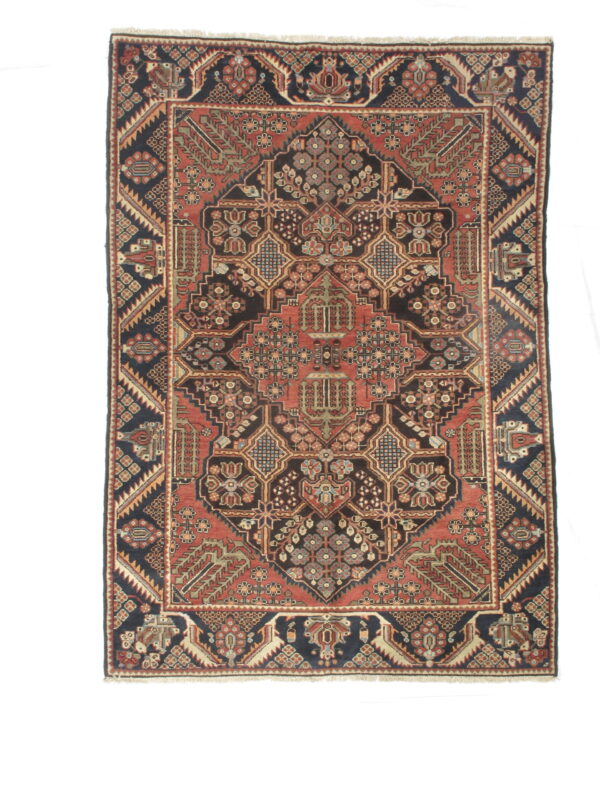 4373 Bakhtiari 4 ft 11 in x 7 ft 1 in
