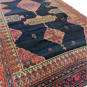 4767 Herat 9 ft x 18 ft 7 in
