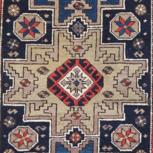 4814 Shirvan 3 ft 10 in x 5 ft 5 in