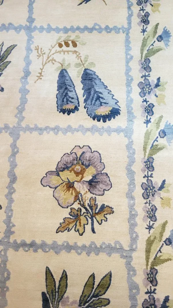 Botanica 300 knot silk rug - Image 3