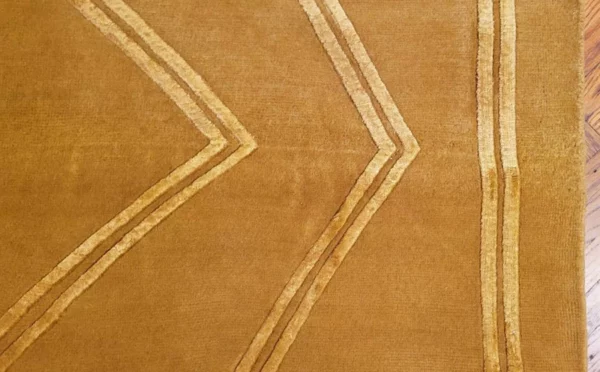 Intrigue Large wool and silk runner - Image 5