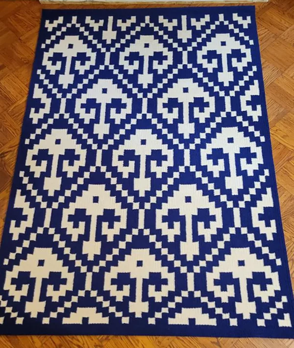 King flat weave rug