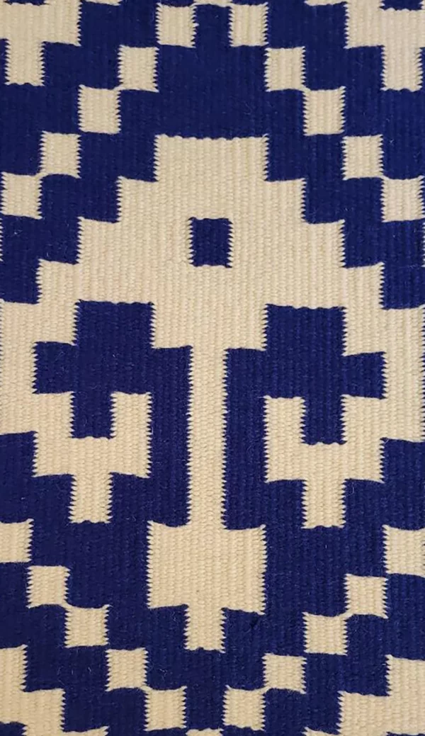 King flat weave rug - Image 2