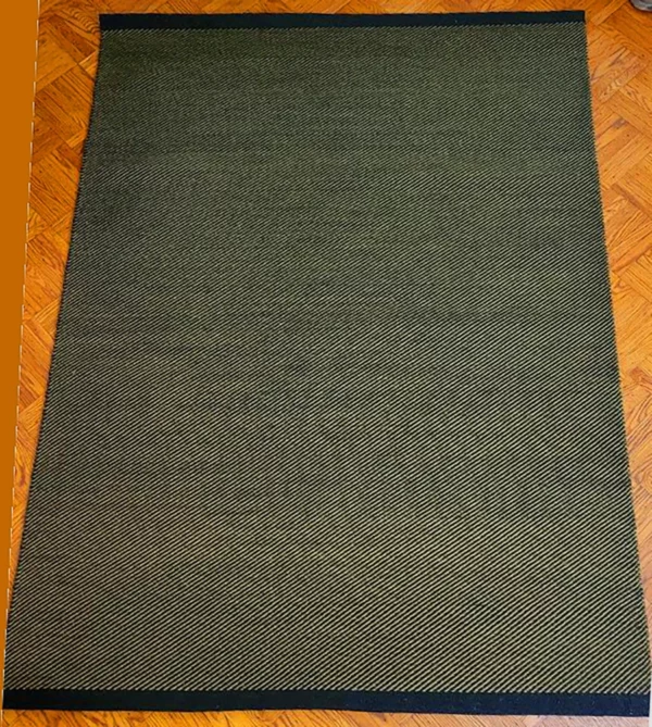 "Slope" hand-loomed rug